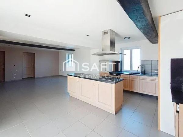 Appartement de 120 m2 avec Jardin de 476 m2