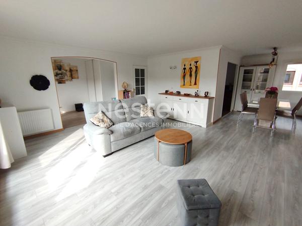 A VENDRE MONTIGNY LE BX LA SOURDERIE 5 PIECES 99M² EN ETAGE, SEJOUR 34M² 3 CHAMBRES PARKING S/SOL