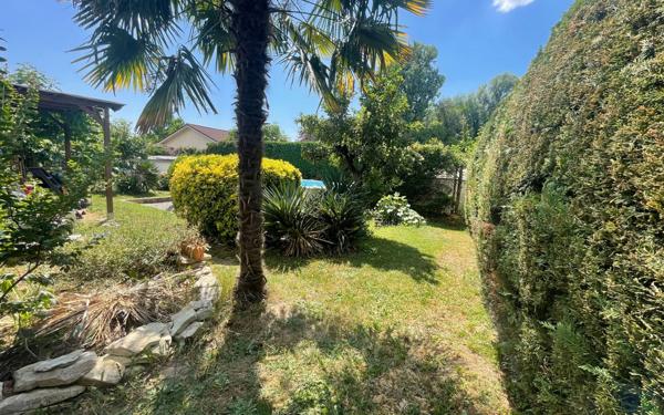 Maison à vendre    5 pièces •  Tignieu-Jameyzieu