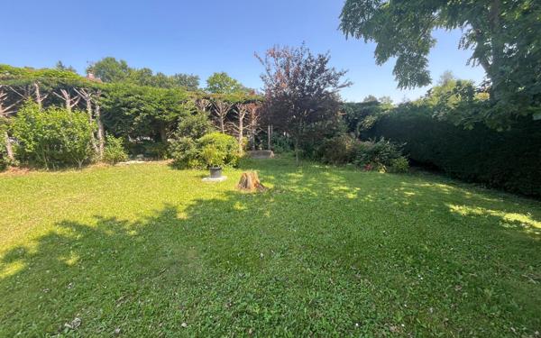 Maison à vendre    5 pièces •  Tignieu-Jameyzieu