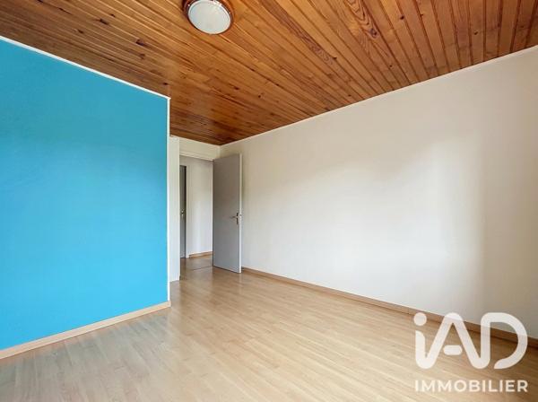 Location maison 4 pièces 108 m² Saint-Thélo