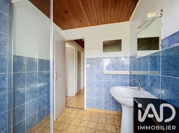 Location maison 4 pièces 108 m² Saint-Thélo