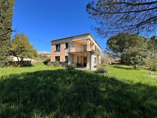 Maison à vendre    5 pièces •  Saint-Paul-le-Jeune