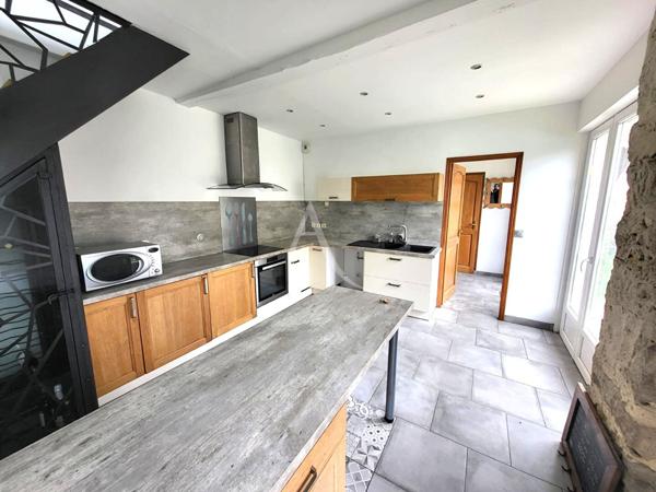 Maison 5 pièce(s) 207 m2 + maison secondaire 70 m2