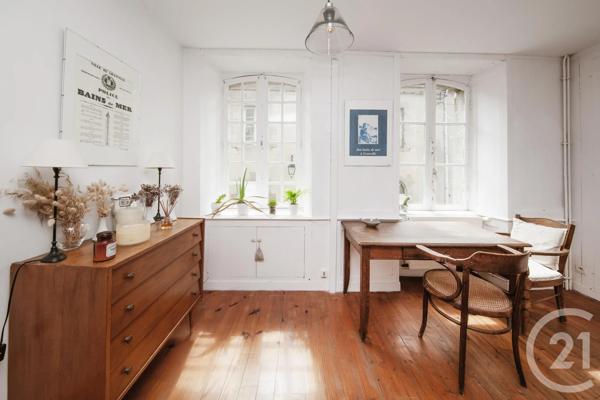 Maison à vendre  8 pièces - 136 m 2   GRANVILLE  - 50