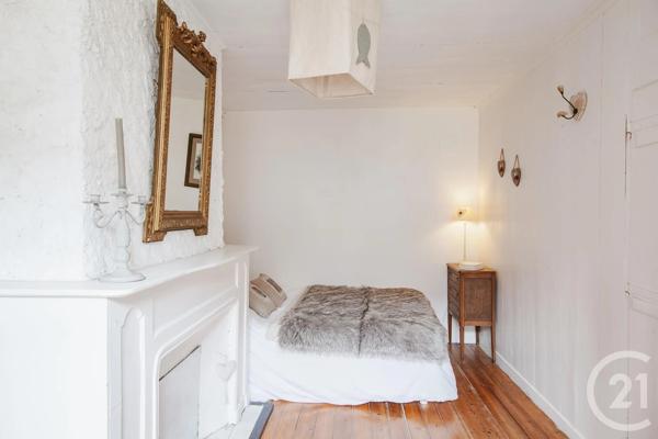 Maison à vendre  8 pièces - 136 m 2   GRANVILLE  - 50