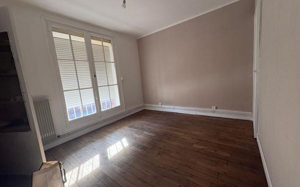 Appartement à vendre    3 pièces • 65 m2 Amiens