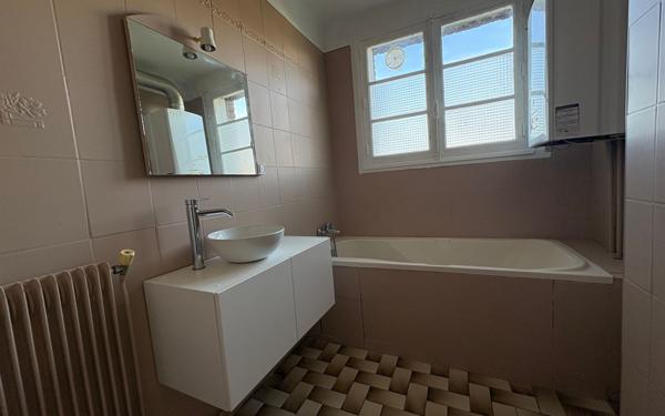 Appartement à vendre    3 pièces • 65 m2 Amiens