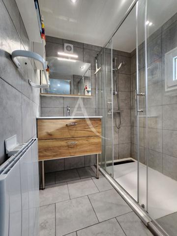 SAINT JULIEN DES LANDES - Maison 4 pièces - 123 m²