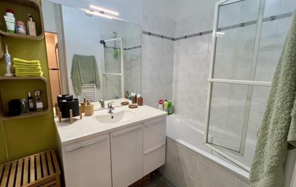 Vente Appartement P3 2 terrasses 2 parking Beziers   