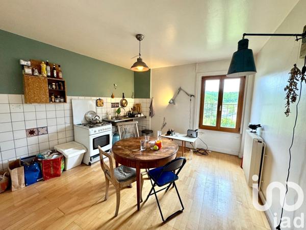 Maison 9 pièces de 251 m² à Saint-Julien-en-Genevois (74160)