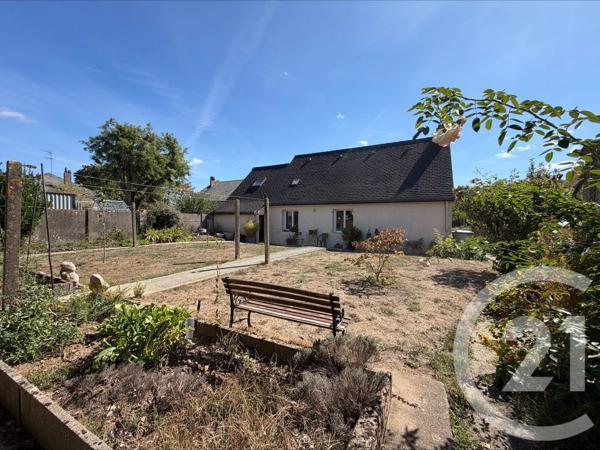 Maison à vendre  5 pièces - 80 m 2   CHATEAUBRIANT  - 44