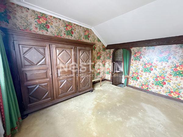 Maison Individuelle 5 Pièces avec 4 chambres à rénover Secteur Collège PIcasso - 69500 BRON