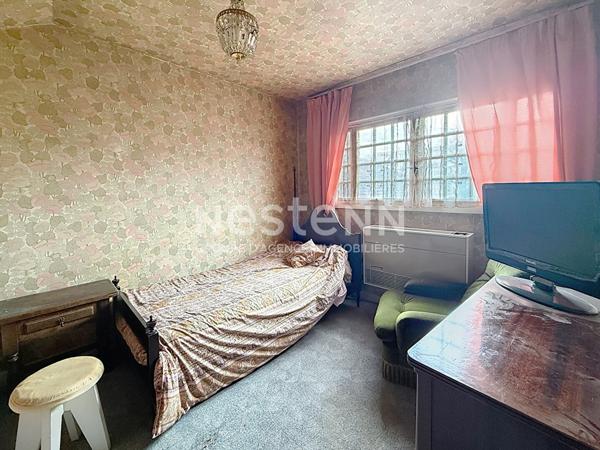 Maison Individuelle 5 Pièces avec 4 chambres à rénover Secteur Collège PIcasso - 69500 BRON