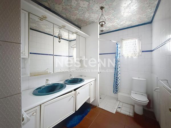 Maison Individuelle 5 Pièces avec 4 chambres à rénover Secteur Collège PIcasso - 69500 BRON