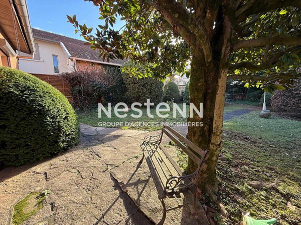 Maison Individuelle 5 Pièces avec 4 chambres à rénover Secteur Collège PIcasso - 69500 BRON