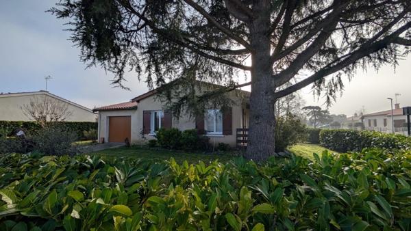 Maison de plain-pied dans quartier recherché