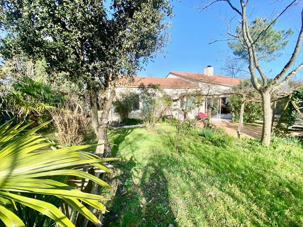 Maison 148 m² sur terrain arboré de 1300m2 Quartier Petit Paris