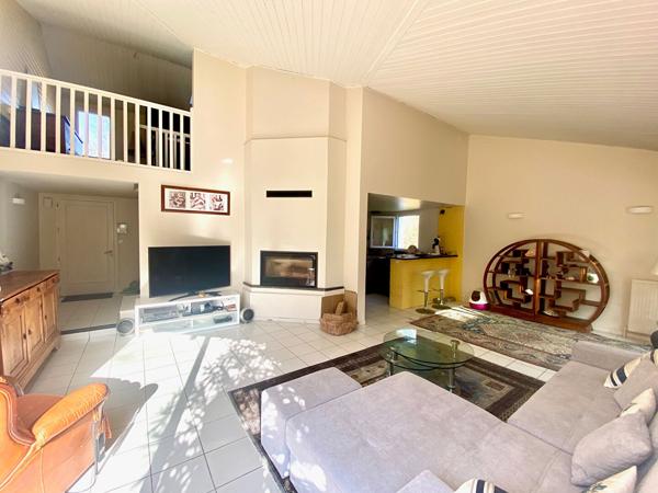 Maison 148 m² sur terrain arboré de 1300m2 Quartier Petit Paris