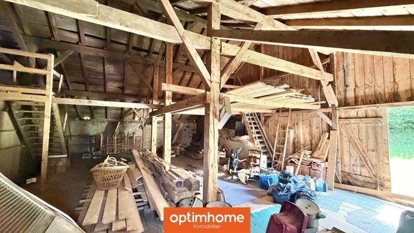 VENTRON – Ancienne ferme de montagne en pierre sur plus d'1 hectare de terrain – 140 m² habitables – Grange, caves et ruisseau