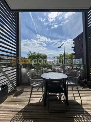 Vente
                Appartement68,74 m² - 4 Pièces -
                    PANTIN (93500)