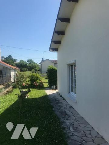 SAINTES