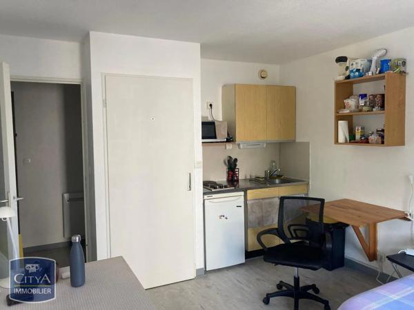 Appartement à louer 1 pièce 23.68m² Grenoble (38000)