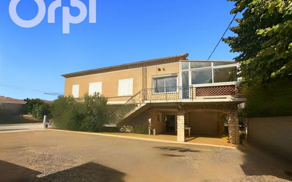 Maison à louer    4 pièces •  Vallon-Pont-d'Arc