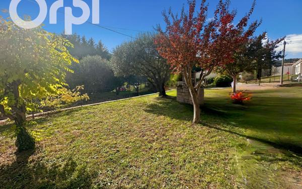 Maison à louer    4 pièces •  Vallon-Pont-d'Arc