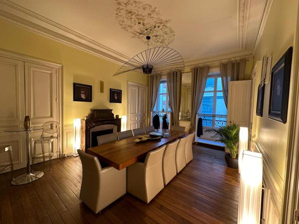 Bureau 4 pièces - 90 m²