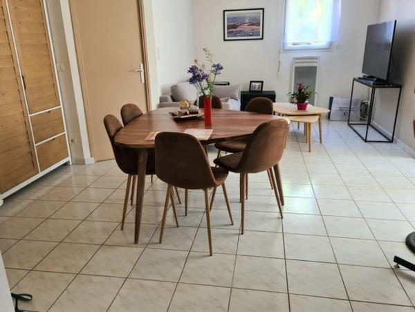 Appartement de charme avec jardin, à deux pas de la plage du Veillon. Réf. 5863
