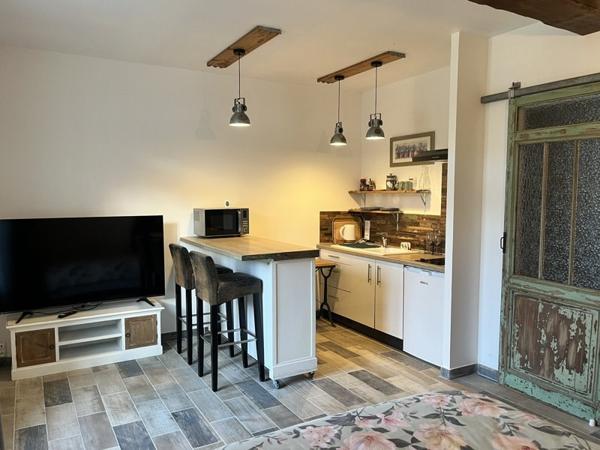 Maison à vendre |  Creysse |  8 pièces | 203 m²