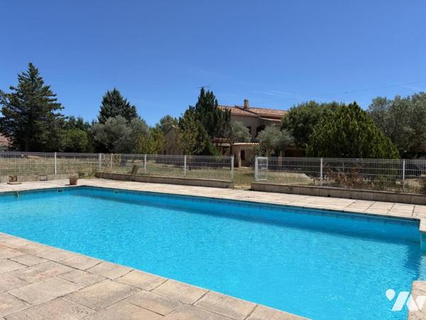 VILLA TYPE 6 DE 230M² AVEC GARAGE ET PISCINE A SAINT-MAXIMIN