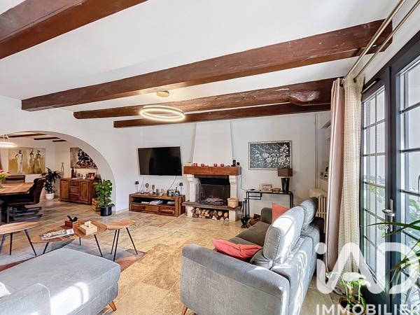 Maison à vendre 8 pièces 258 m² Morières-lès-Avignon