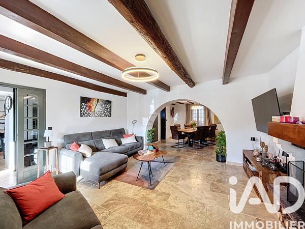 Maison à vendre 8 pièces 258 m² Morières-lès-Avignon