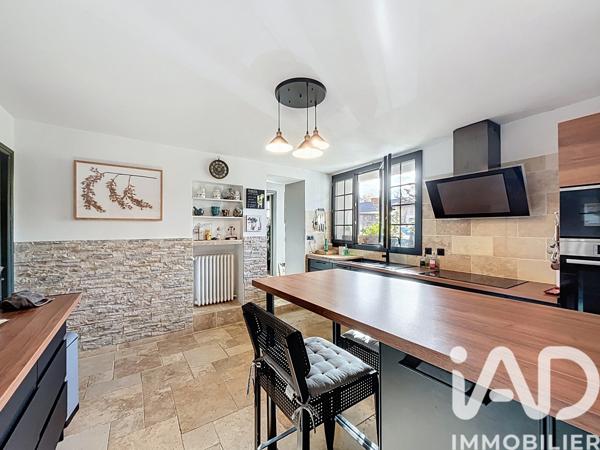 Maison à vendre 8 pièces 258 m² Morières-lès-Avignon