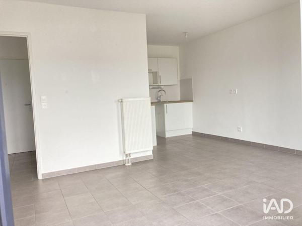Location appartement 2 pièces 47 m² Lesquin