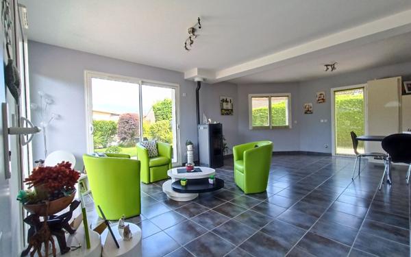 Maison à vendre    4 pièces • 94 m2 Vallières