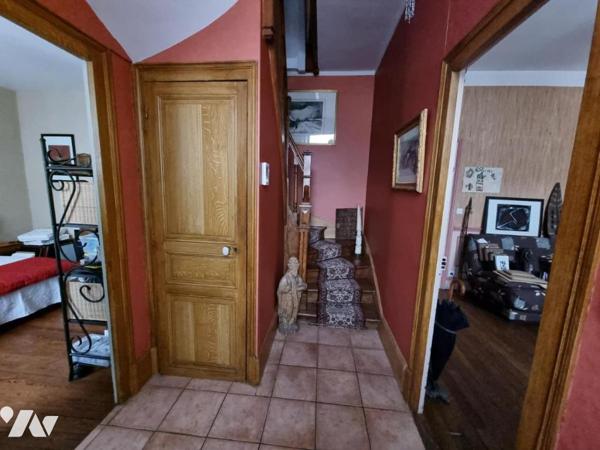 45200 MONTARGIS - MAISON DE VILLE 188 M²