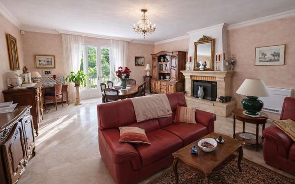 Maison à vendre    4 pièces •  Sorgues