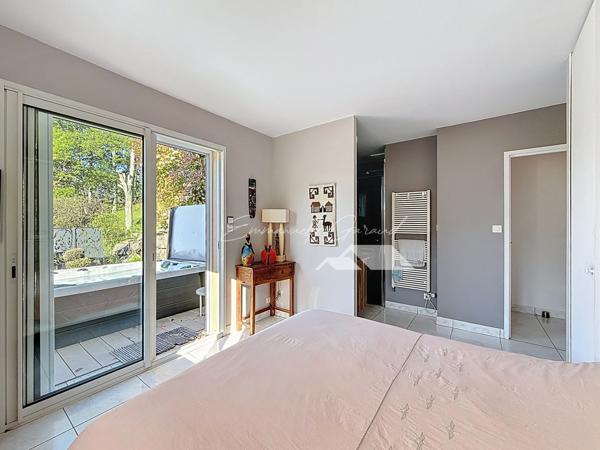 Saint-Beauzély (12620) Havre de paix, villa 7 pièces avec piscine, spa et grand terrain à Saint-Beauzély - À 15 minutes de Millau