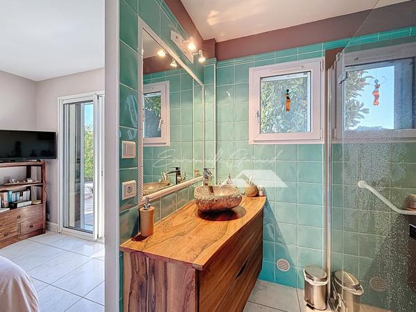 Saint-Beauzély (12620) Havre de paix, villa 7 pièces avec piscine, spa et grand terrain à Saint-Beauzély - À 15 minutes de Millau