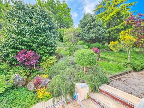 Saint-Beauzély (12620) Havre de paix, villa 7 pièces avec piscine, spa et grand terrain à Saint-Beauzély - À 15 minutes de Millau