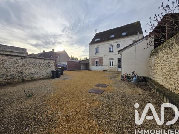 Immeuble à vendre 86 m² Nointel