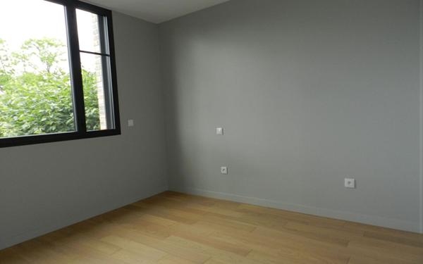 Appartement à louer    3 pièces •  La Varenne - Saint-Maur-des-Fossés