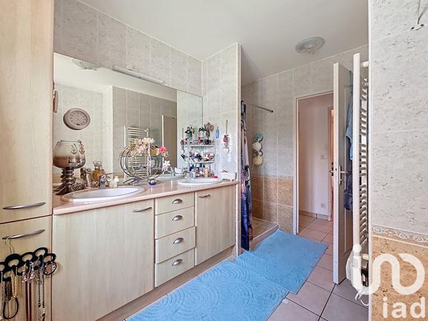 Maison à vendre 4 pièces 107 m² Saint-Pierre-de-Bœuf