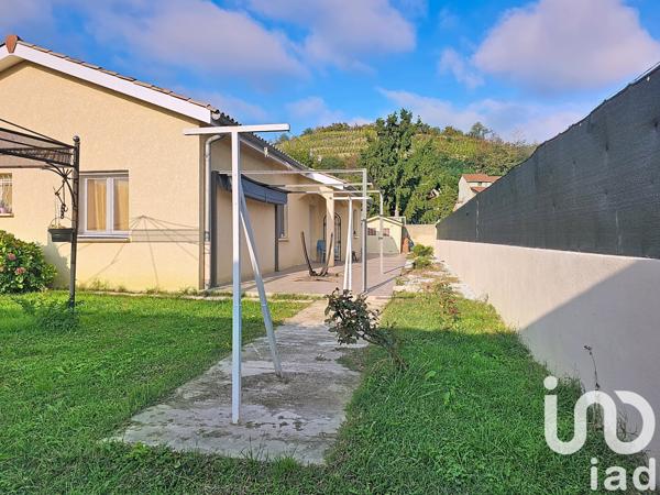 Maison à vendre 4 pièces 107 m² Saint-Pierre-de-Bœuf