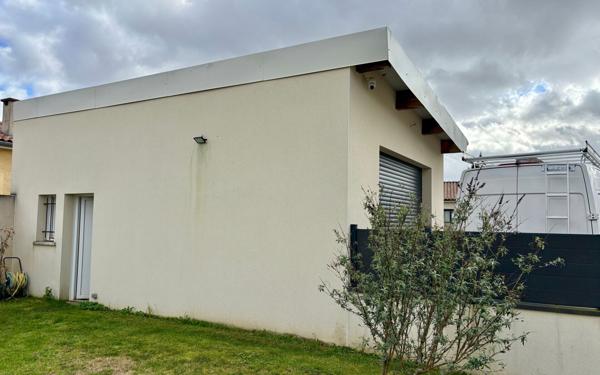 Maison à vendre    4 pièces •  Carbes