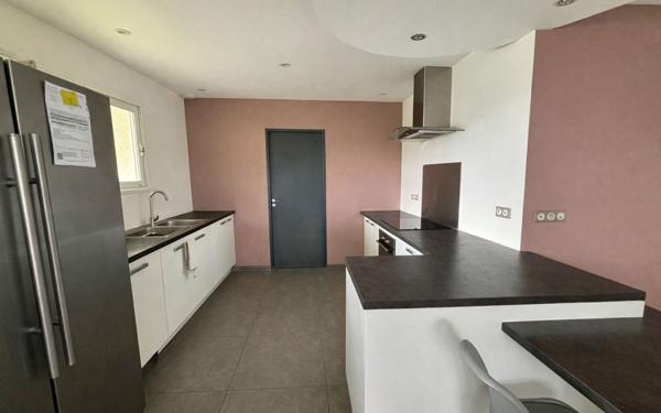 Maison à vendre    4 pièces •  Carbes