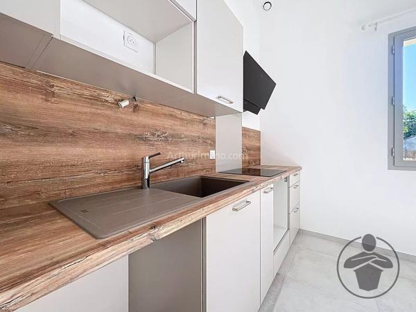 Location Maison 4 pièces 83 m2 à Coutras